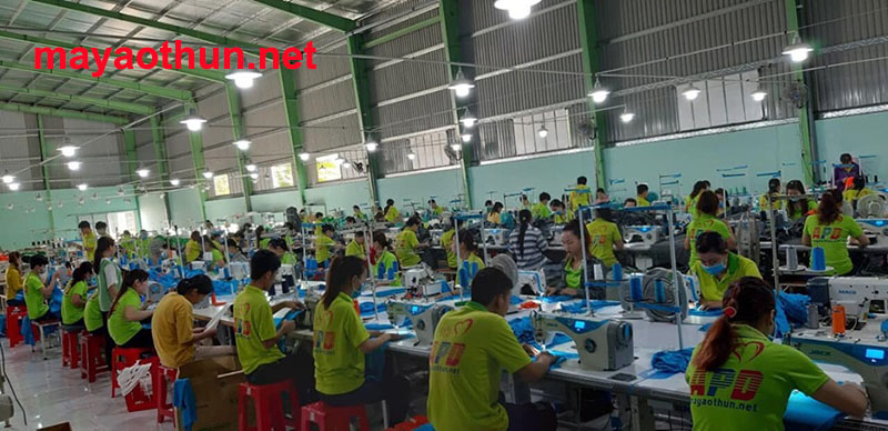 Nhận may gia công áo gió giá tốt nhất hiện nay