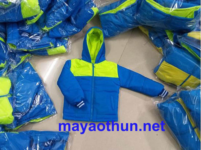 May áo gió 3 lớp giá giá rẻ từ 80,000 đến 120,000